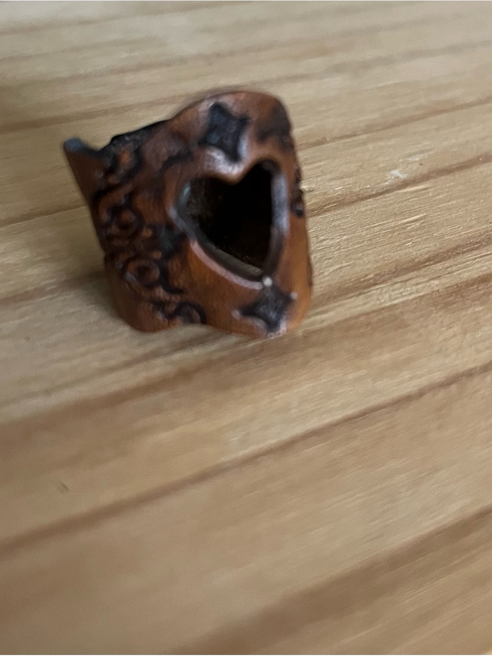 Buffalo Girl leather heart ring cuff